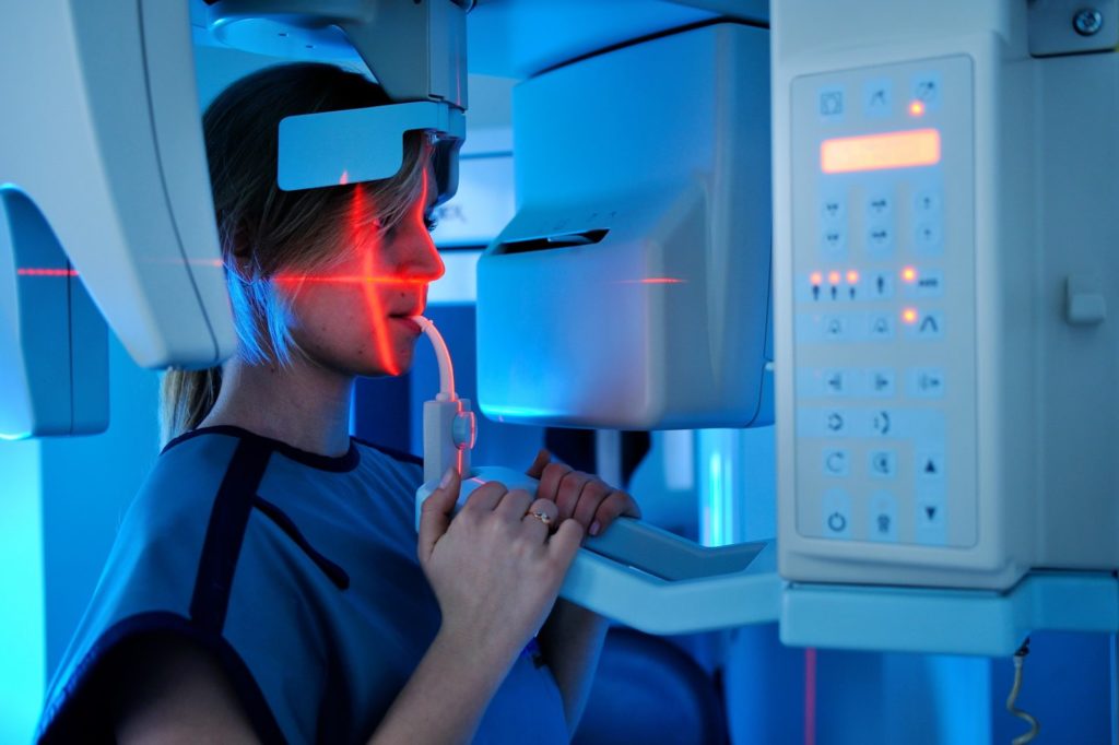 Leczenie zebow diagnostyka zebow rentgen tomografia komputerowa Dentim Clinic Katowice
